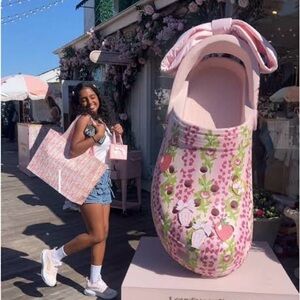 Crocs x LoveShackFancy - pink milk women W6 W7